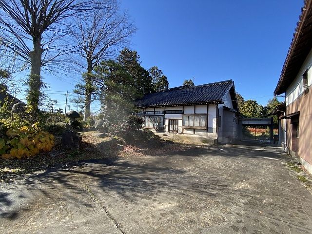 10DK Vacant House on 1659sqm Land in Tateyama, Toyama - Thumbnail 2