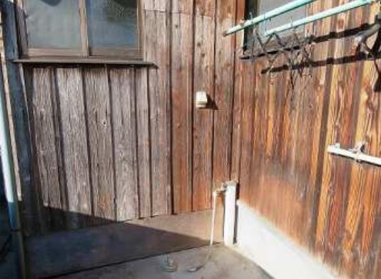 Compact Wooden House for Rent in Usuki City, Oita - Pet Friendly - Thumbnail 4