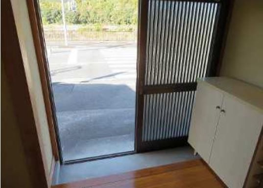 Compact Wooden House for Rent in Usuki City, Oita - Pet Friendly - Thumbnail 2