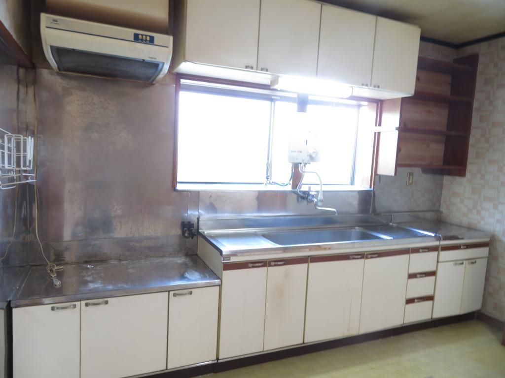 8DK Countryside House with Field in Saku, Nagano - 880万円 - Thumbnail 3