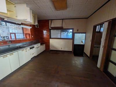 Charming Old House Near Sea in Hirao, Yamaguchi — Image 2, Hirao, Yamaguchi