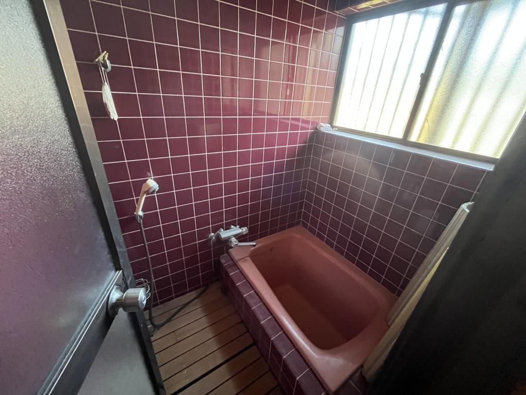 5LDK House for Sale in Kihoku Town, Mie Prefecture - Thumbnail 3