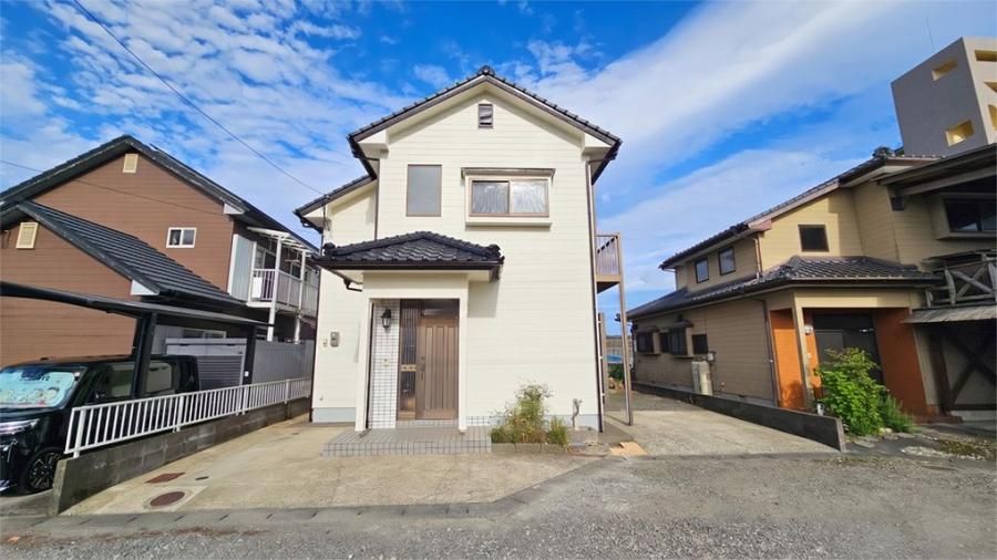 Renovated 4LDK House for Sale in Komasu, Miyazaki City - Thumbnail 4
