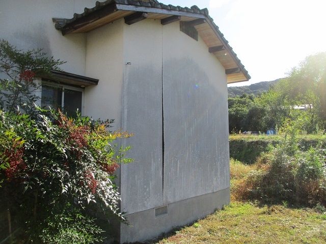 Renovation Project House in Taku City, Saga - 2DK on 229m² Land - Thumbnail 2