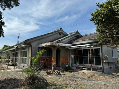Traditional Wooden House for Sale in Osaki Town, Kagoshima — Image 1, Osaki, Kagoshima