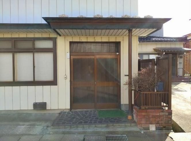 Large 6LDK Traditional House for Sale in Asahi Town, Toyama - Thumbnail 3