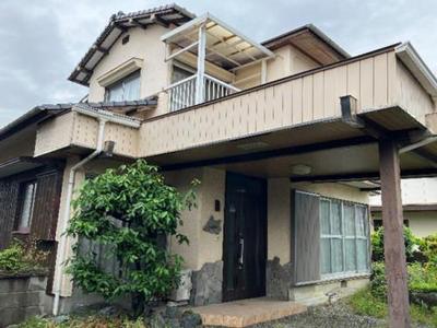 Spacious 5LDK House in Saijo City with Large Land Plot — Image 1, Saijo, Ehime