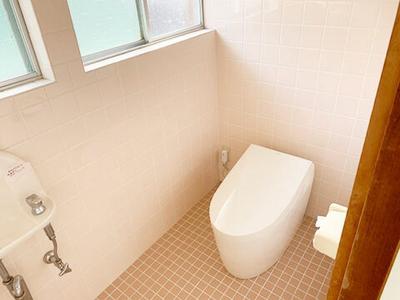 Traditional House on Ohashi Street, Gose City, Nara — Toilet, Gose, Nara