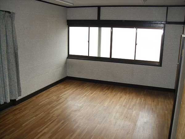 6K Detached House with Garden for Sale in Oshu City, Iwate - Thumbnail 4
