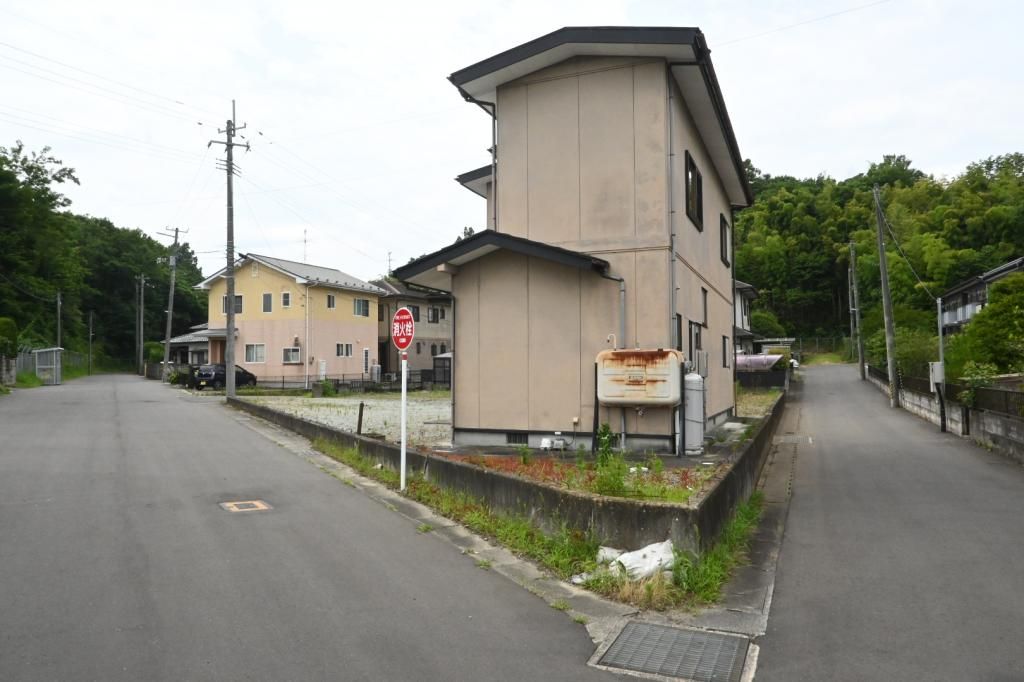 4LDK Traditional House on 445 sqm Land in Shibata, Miyagi - Thumbnail 2