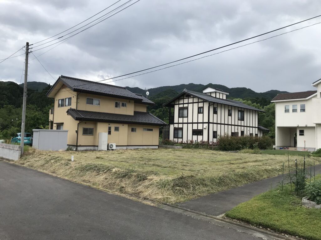 Land for sale in Minakami, Gunma - 325.96㎡ - Thumbnail 2