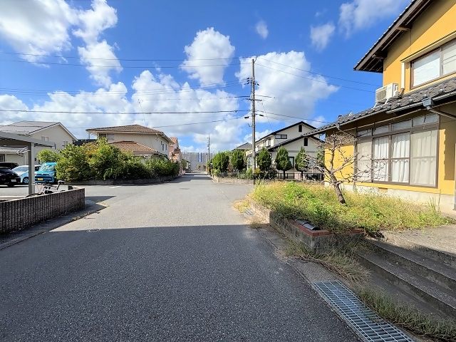 5DK Detached House with Garden for Sale in Kurayoshi, Tottori - Thumbnail 3