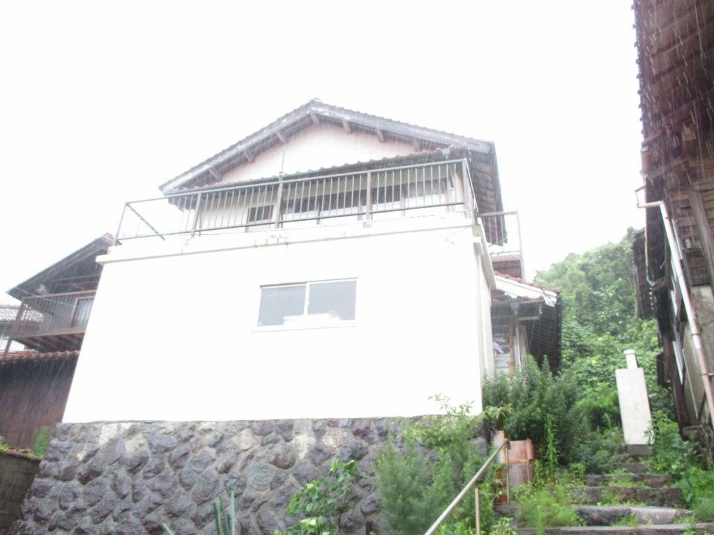 Seaside 5DK House for Sale in Matsue, Shimane with Ocean Views - Thumbnail 2
