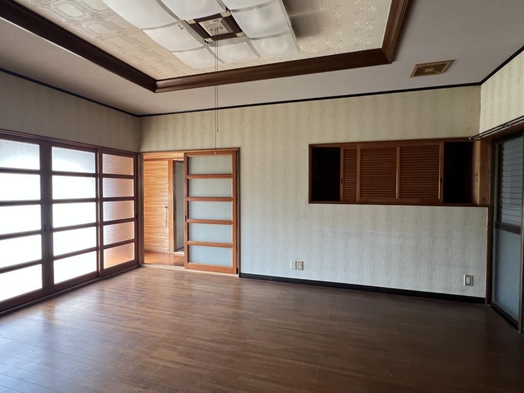 7DK Country House for Sale in Gujo, Gifu - Akiya Bank Listing - Thumbnail 2