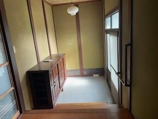 7LDK House for Sale or Rent Near Ireno Station, Higashihiroshima - Image 1
