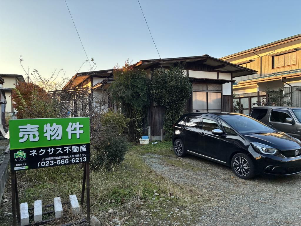 Traditional 3-Bedroom House with Garden in Nakayama Town, Yamagata - Thumbnail 2