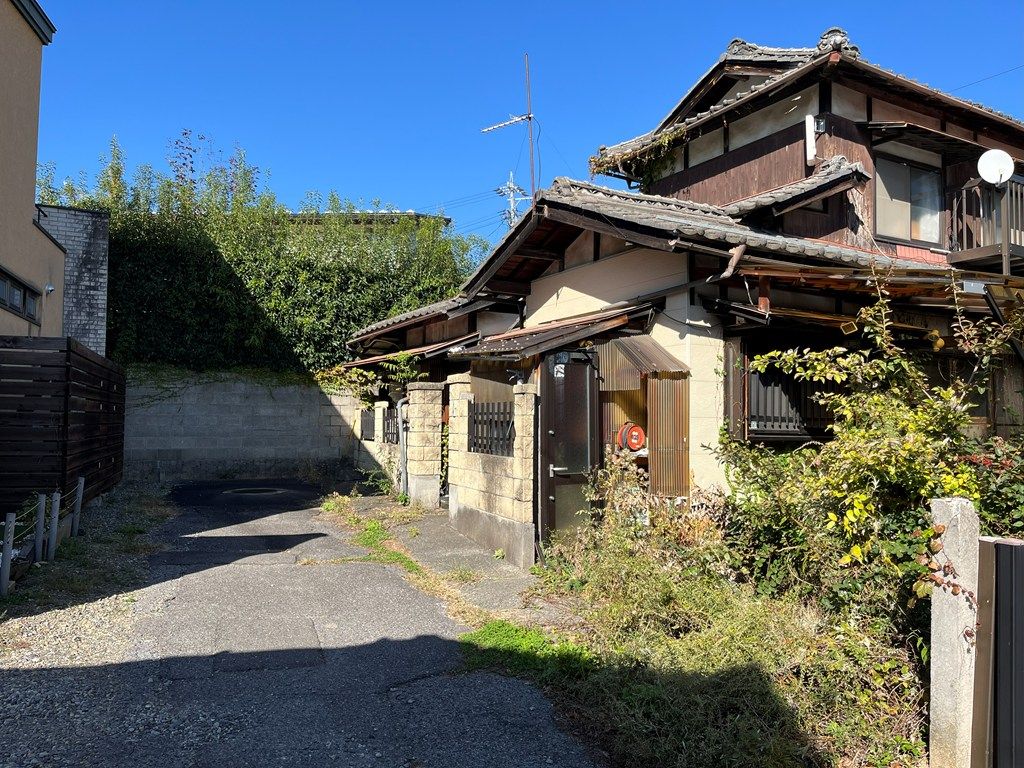 Residential Land for Sale in Arizaka, Matsumoto, Nagano - 209.63 sqm - Thumbnail 2