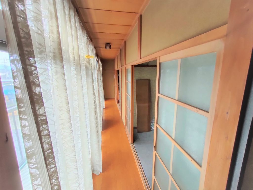 Spacious 6DK Detached House for Sale in Tochigi City - Thumbnail 4