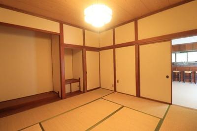 Solar-Powered 4LK Home in Azumino with Mountain Views — Image 2, Azumino, Nagano