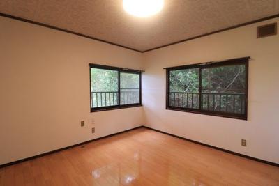 Solar-Powered 4LK Home in Azumino with Mountain Views — Image 1, Azumino, Nagano