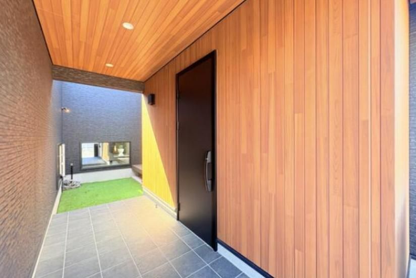 New 2024 2LDK House in Oita City with Corner Lot & Parking - Thumbnail 3
