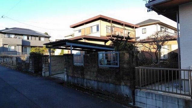 5-Bedroom Detached House for Sale in Kani, Gifu Prefecture - Thumbnail 3