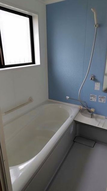 5-Bedroom Detached House for Sale in Kani, Gifu Prefecture - Thumbnail 4