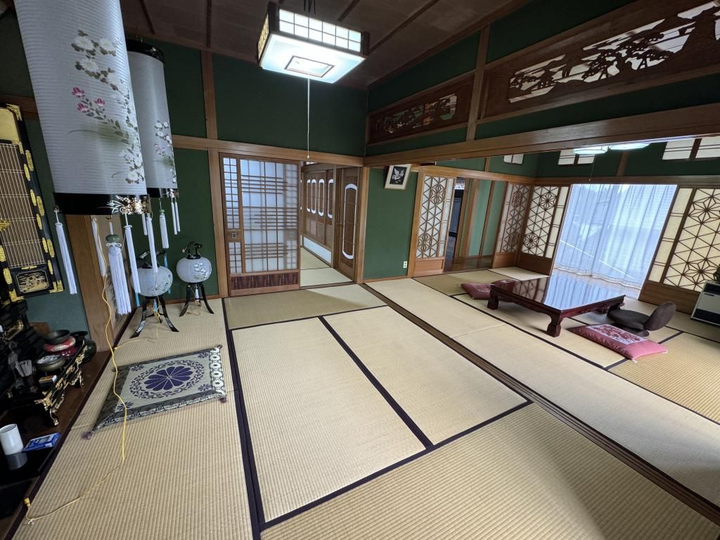 9DK Akiya House for Sale in Kokonoe, Oita with Hot Spring Bath - Thumbnail 2