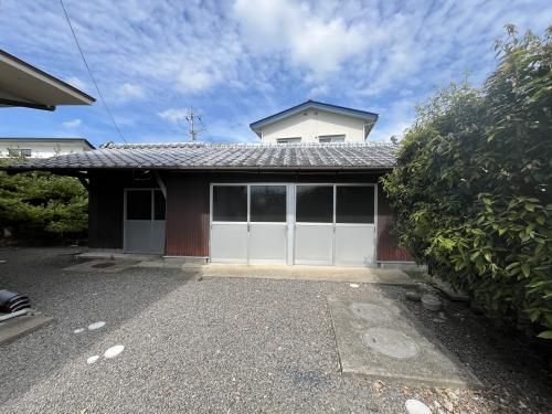 6K Detached House with Large Garden in Bungoono City, Oita - Main Image