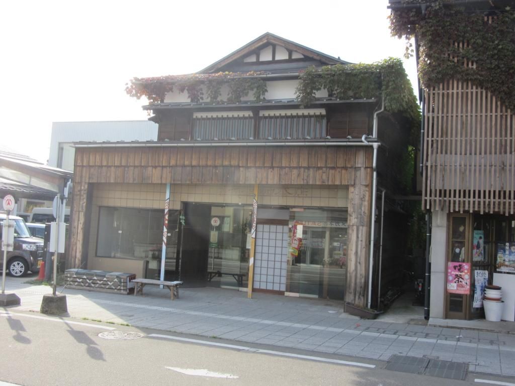Two-Story Commercial Building for Rent in Kitakata City, Fukushima - Thumbnail 4