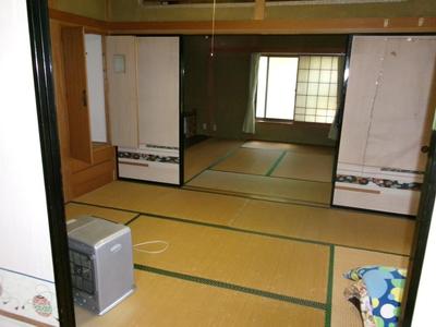 Spacious 5DK House with Garden in Annaka, Gunma — Image 4, Annaka, Gunma