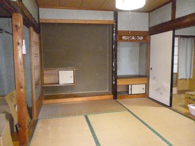 78-Year-Old 5DK House for Sale in Ichikikushikino, Kagoshima — Image 4, Ichikikushikino, Kagoshima