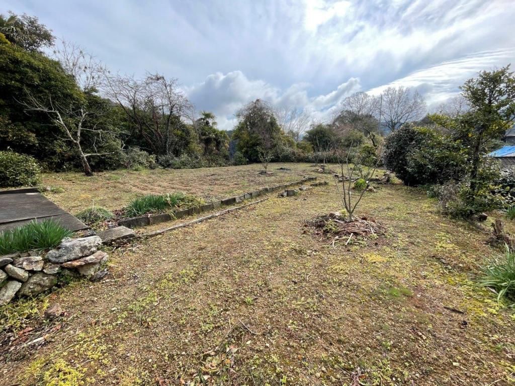 110-Year Kominka with Farmland for Sale in Seiyo, Ehime - Thumbnail 4