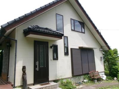 4LDK House in Kokonoe with Mountain Views — Image 1, Kokonoe, Oita