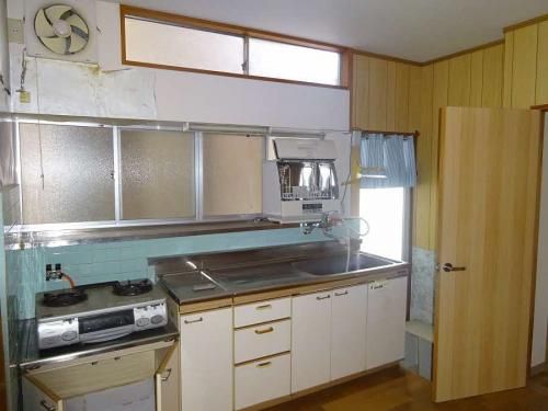 Spacious 5DK Detached House for Sale in Matsue, Shimane - Thumbnail 3