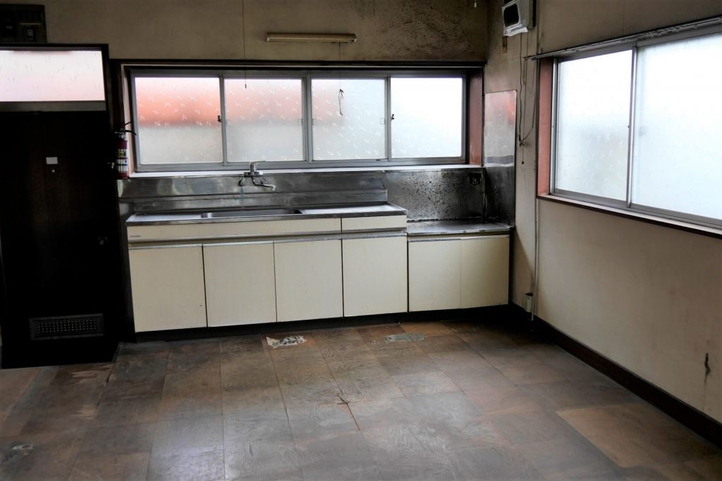 5LDK Detached House for Sale Near Shin-Tochigi Station, Tochigi - Thumbnail 3