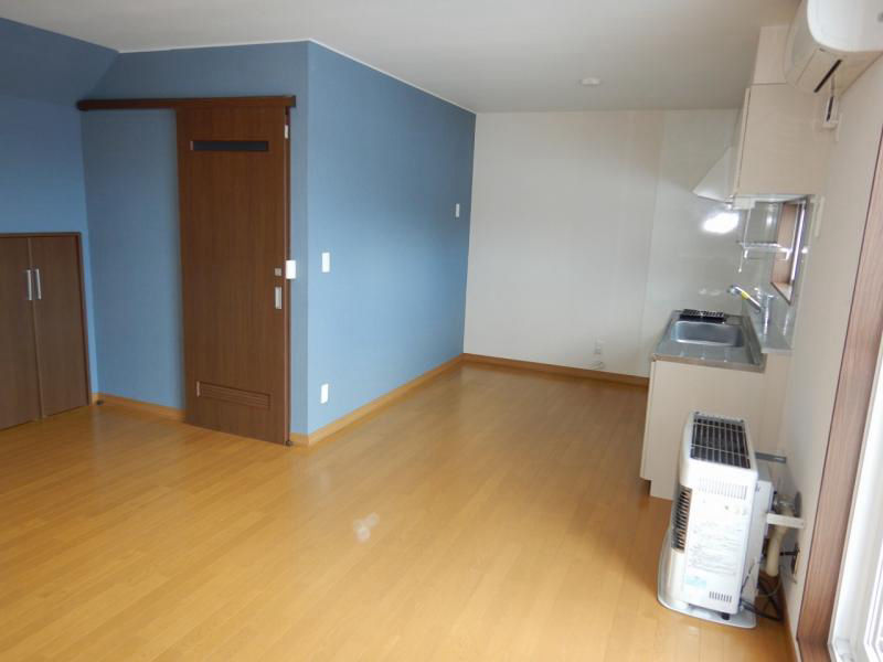 Modern 3LDK Apartment in Rikubetsu - Thumbnail 2