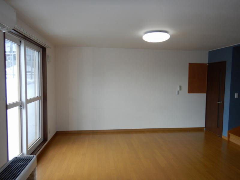Modern 3LDK apartment in Rikubetsu with parking - Thumbnail 4
