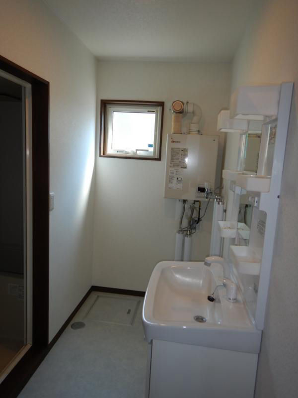 1LDK Apartment in Rikubetsu with Modern Amenities - Thumbnail 3