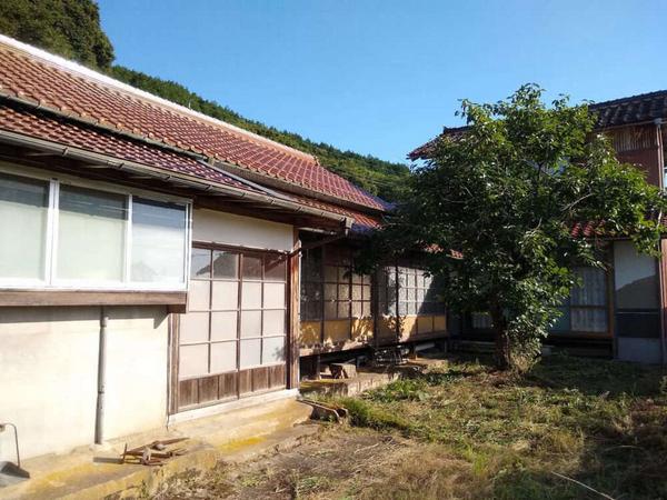 [Reception ends] Let's go to play in the sea and the sand dunes! - Main Image