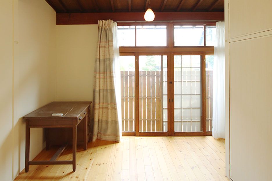 Renovated Shared House Room in Fukuoka - Thumbnail 2