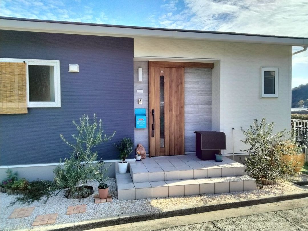Modern Ocean View House on Hiroshima's Noshima Island for Sale - Thumbnail 2