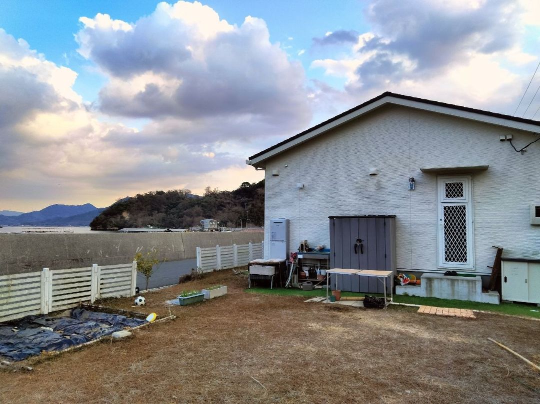 Modern Ocean View House on Hiroshima's Noshima Island for Sale - Thumbnail 4