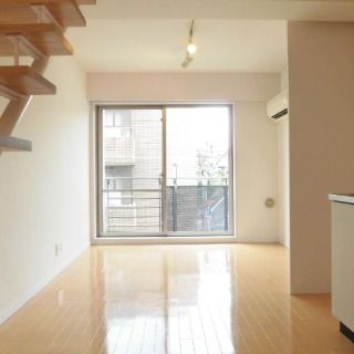 Renovated 3LDK Apartment for Sale in Shimamoto, Osaka - Thumbnail 4
