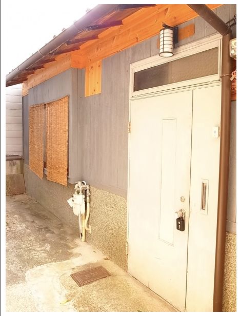 Demachiyanagi Flat House 1-Story Near University - Image 1