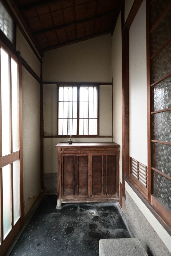 Charming Western-Style Townhouse in Kyoto's Kita Ward, 68m² - Thumbnail 4