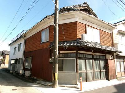 Traditional 2-Story House in Downtown Bungotakada, Oita — Image 2, Bungotakada, Oita