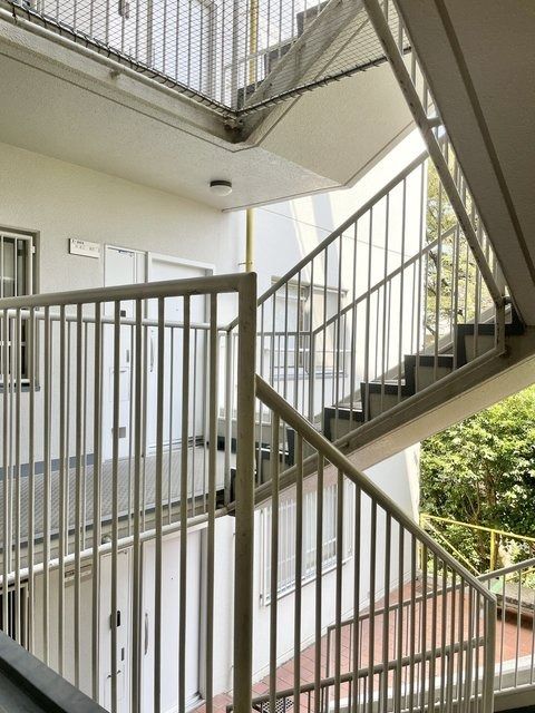 Renovated Senrioka Danchi Apartment in Suita, Osaka - Thumbnail 4