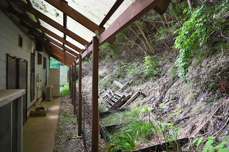 Secluded 3DK House for Sale on 926 Tsubo in Isumi, Chiba - Thumbnail 2