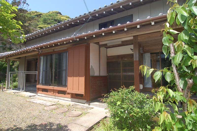 Traditional 6DK House for Sale Near Beach in Kamogawa, Chiba - Thumbnail 2